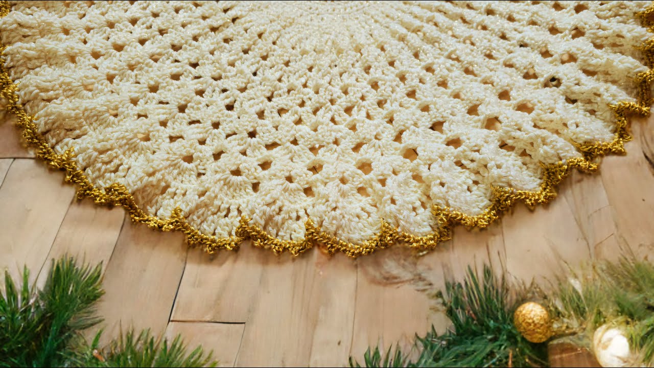 🌟 DIY Holiday Decor: Quick and Easy Crochet Tree Skirt Tutorial 🎄