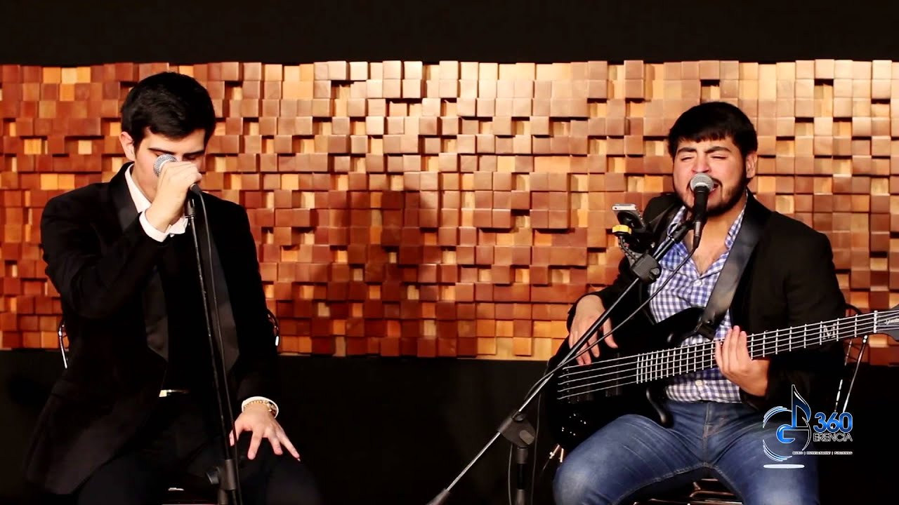 Los Del Arroyo Ft. Adriel Favela 