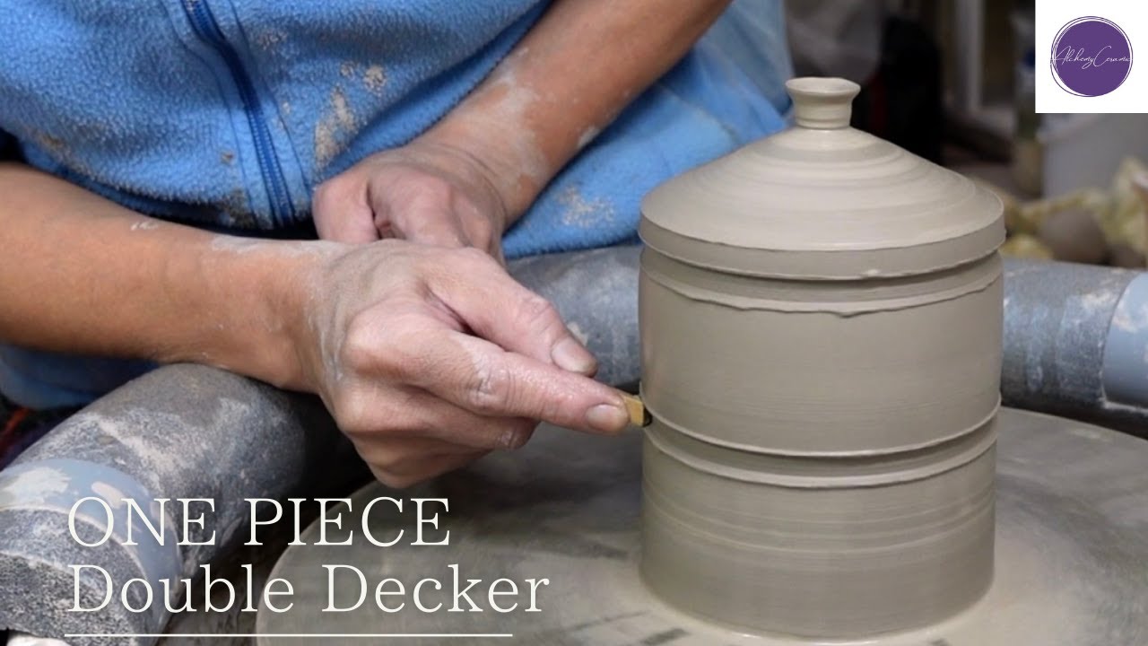 ONE PIECE Lidded Jar Double Decker version Throwing on the Potter’s Wheel.