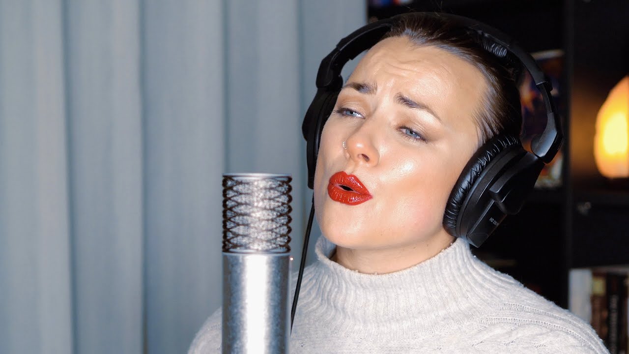 Sarah Lewis - Picture Me Better (Weyes Blood Cover)