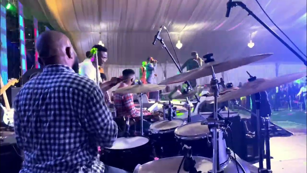 Miracle - Moses Bliss Live Performance