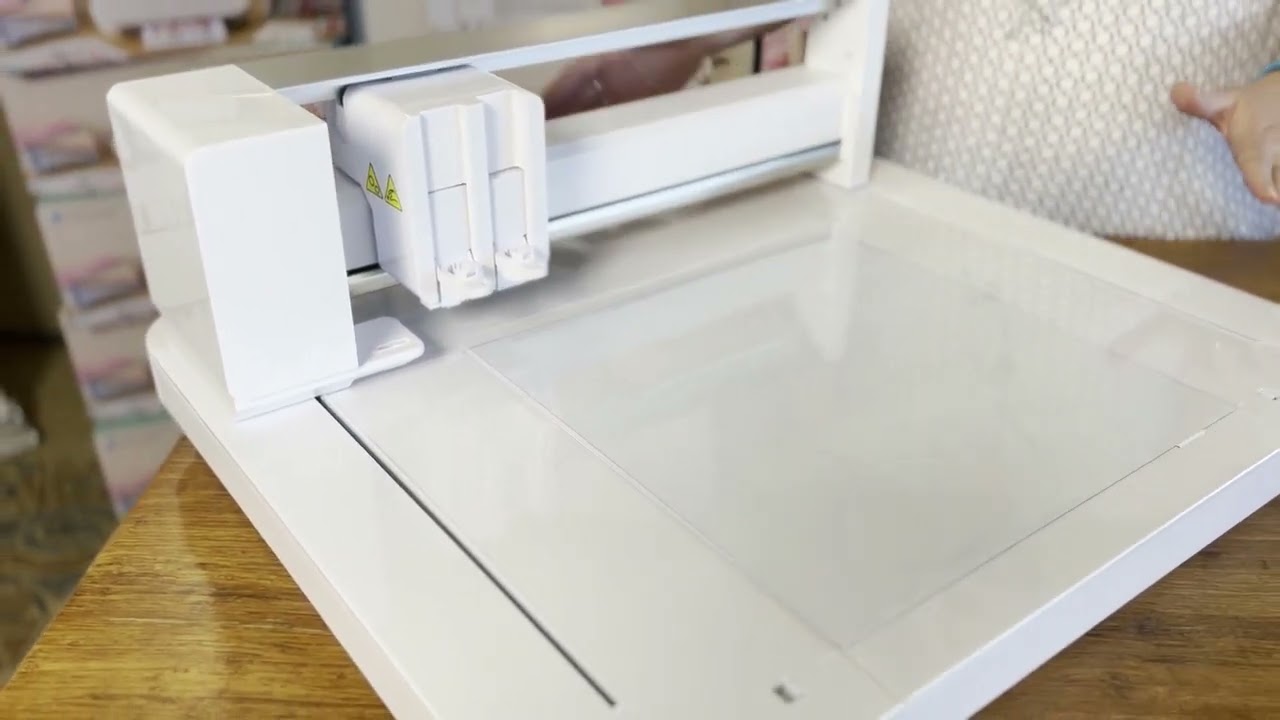 Silhouette Curio 2 First Look from Silhouette Secrets Plus Tips