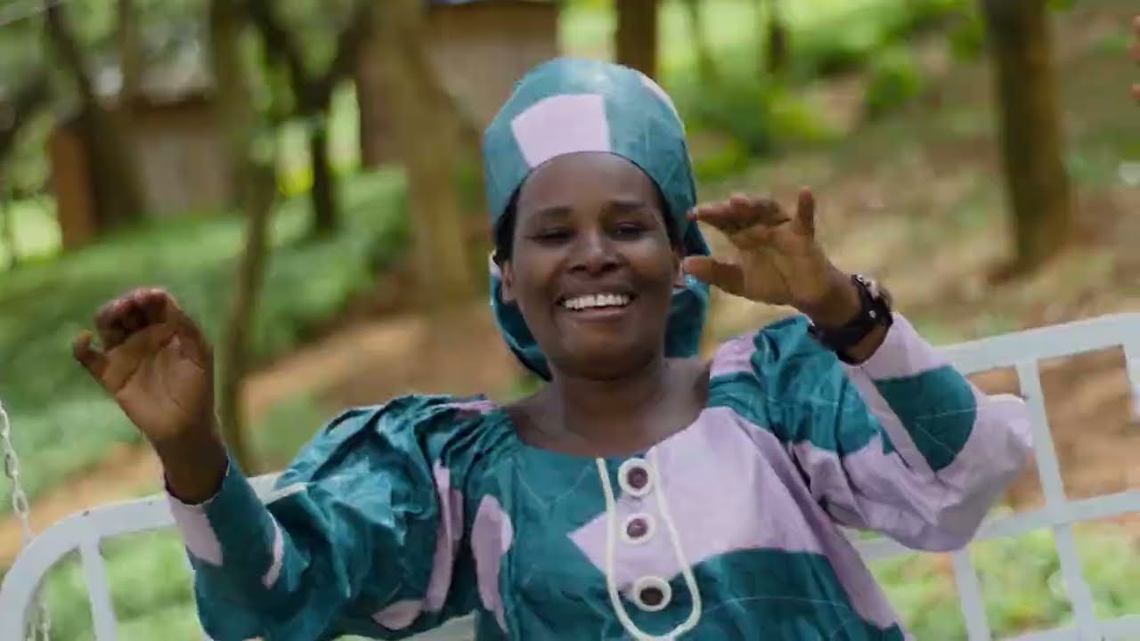 YESU NI INTWARI - Uwingabire Frolance  | Official Music Video