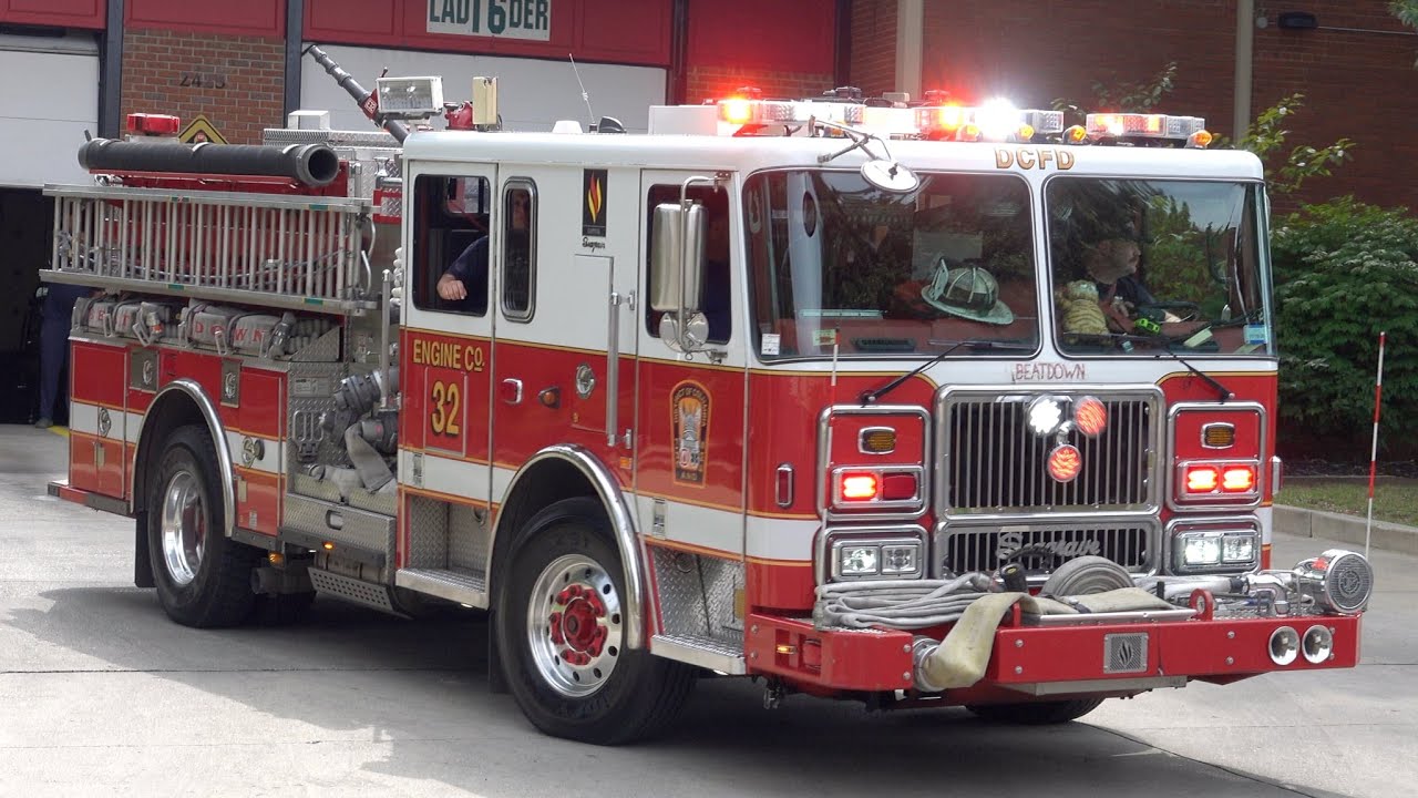 DCFD Engine 32 Responding