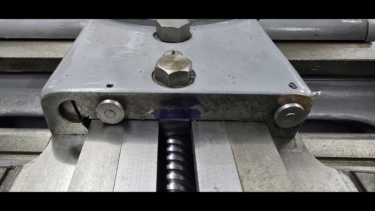 Поперечная гайка для крепления 