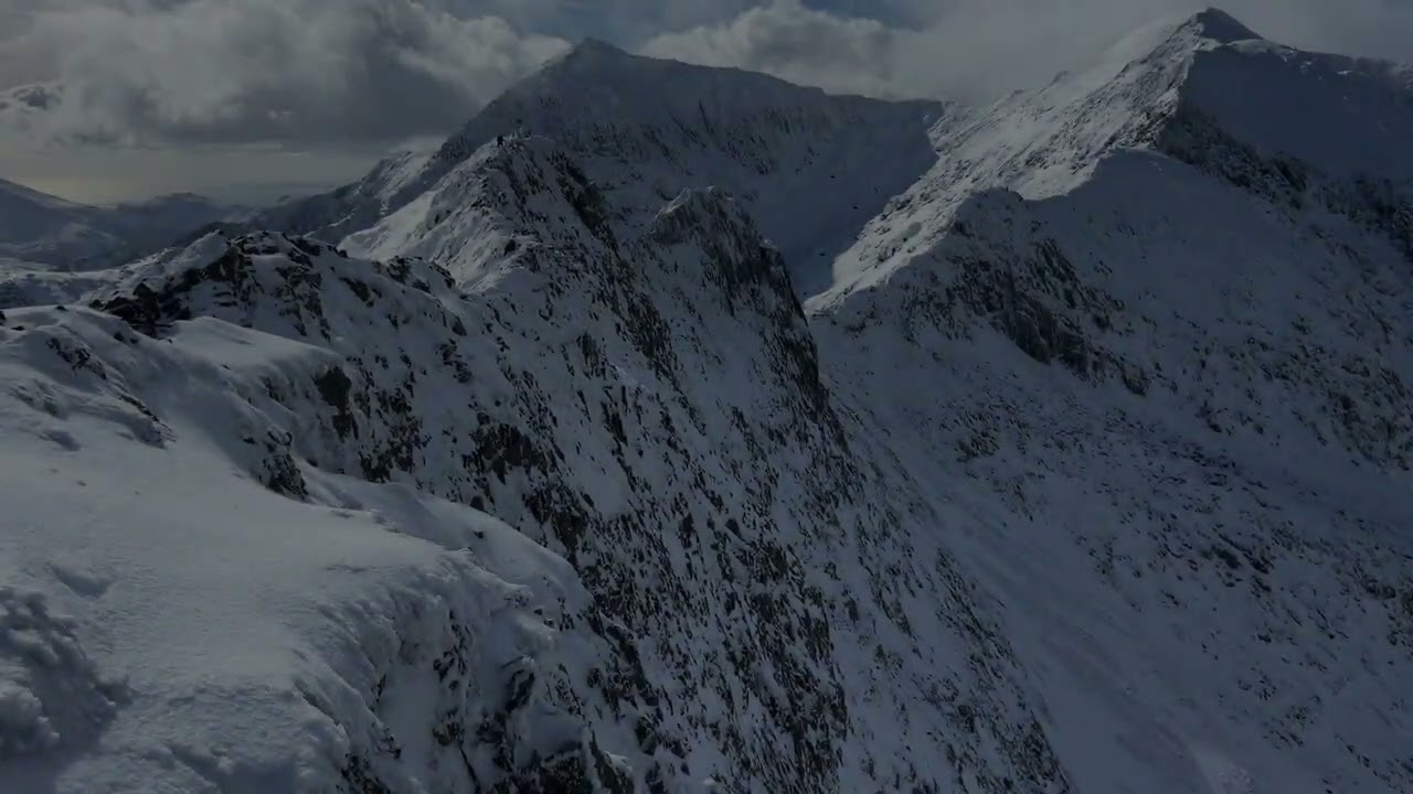 Risk Appetite - Crib Goch in the snow (Snowdon - Yr Wyddfa)