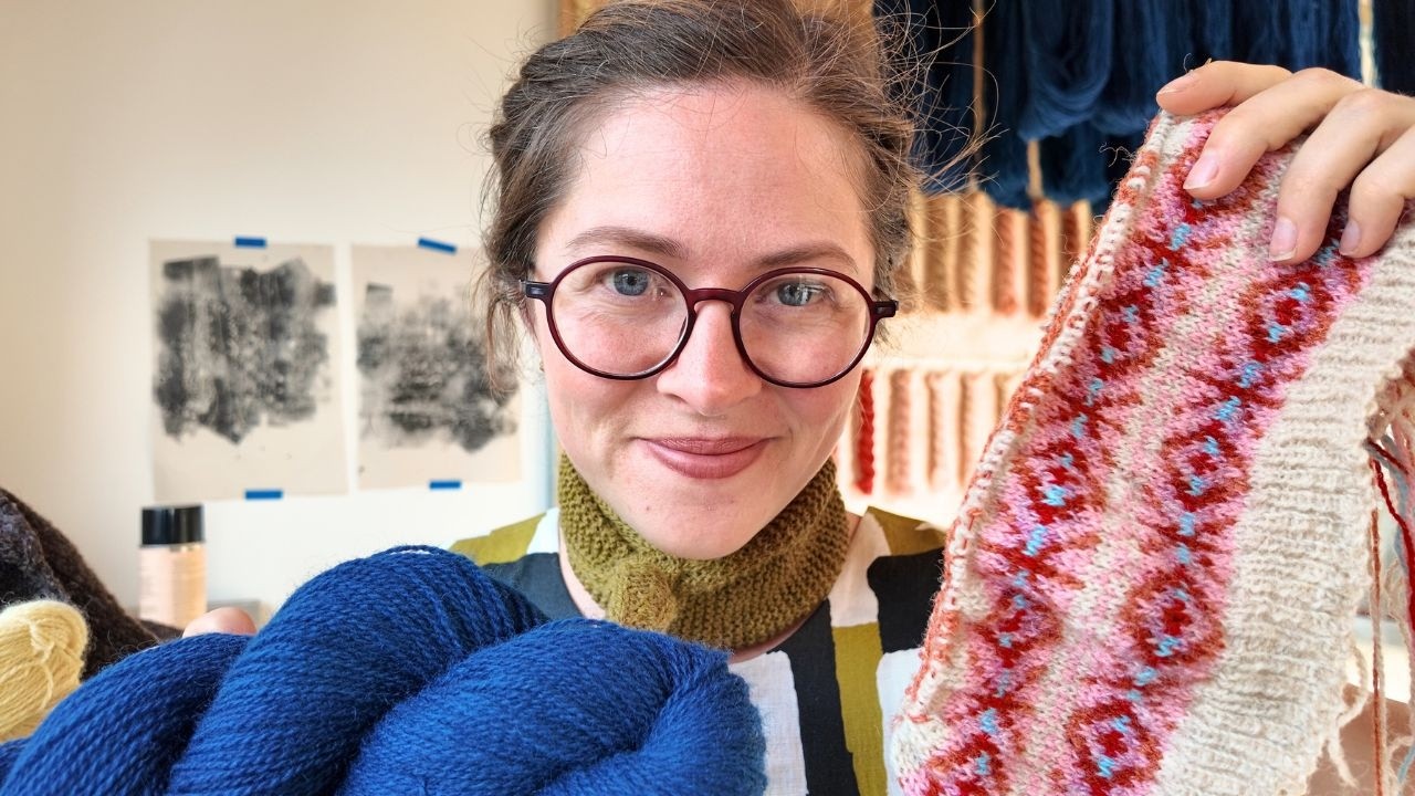 The magic of indigo blues 💙 | Spring in the dye studio & slow colourwork knitting