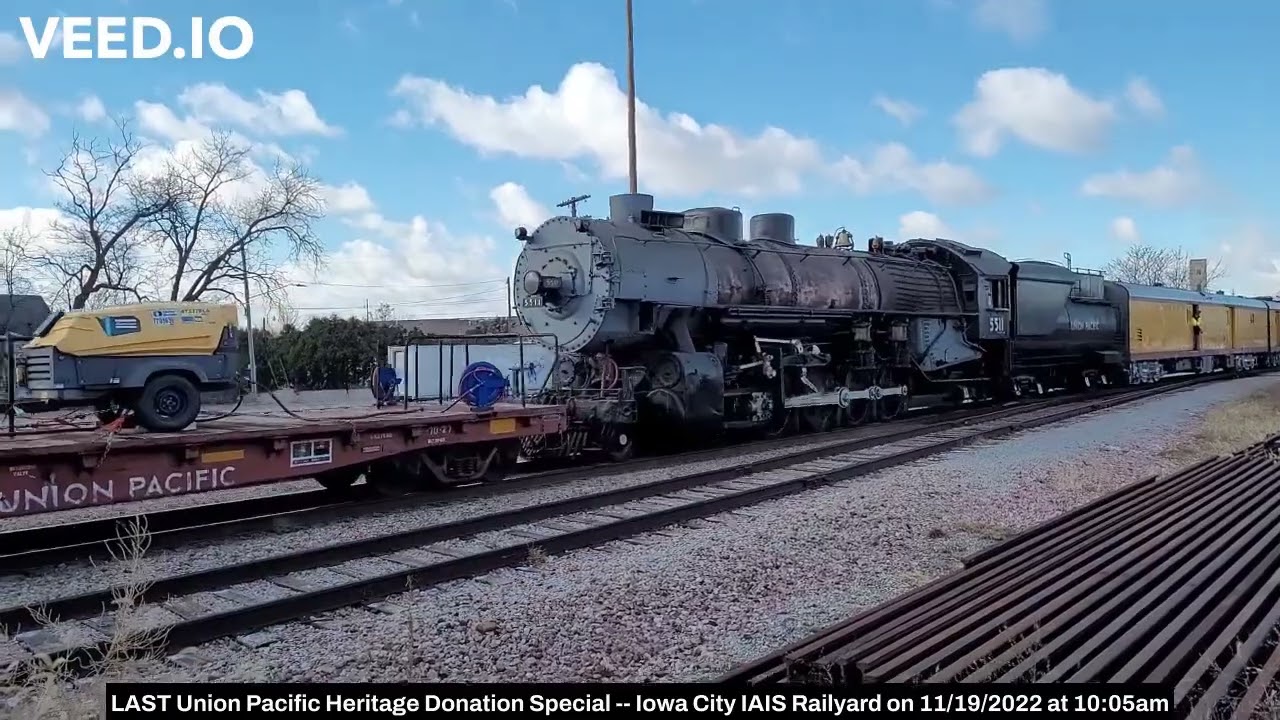Union Pacific Heritage Special #3985 and #5511 in Iowa City