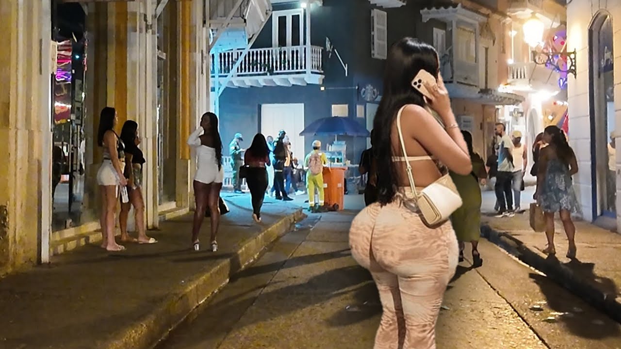 Why Cartagena Nightlife Is Still UNREAL in 2025 🇨🇴