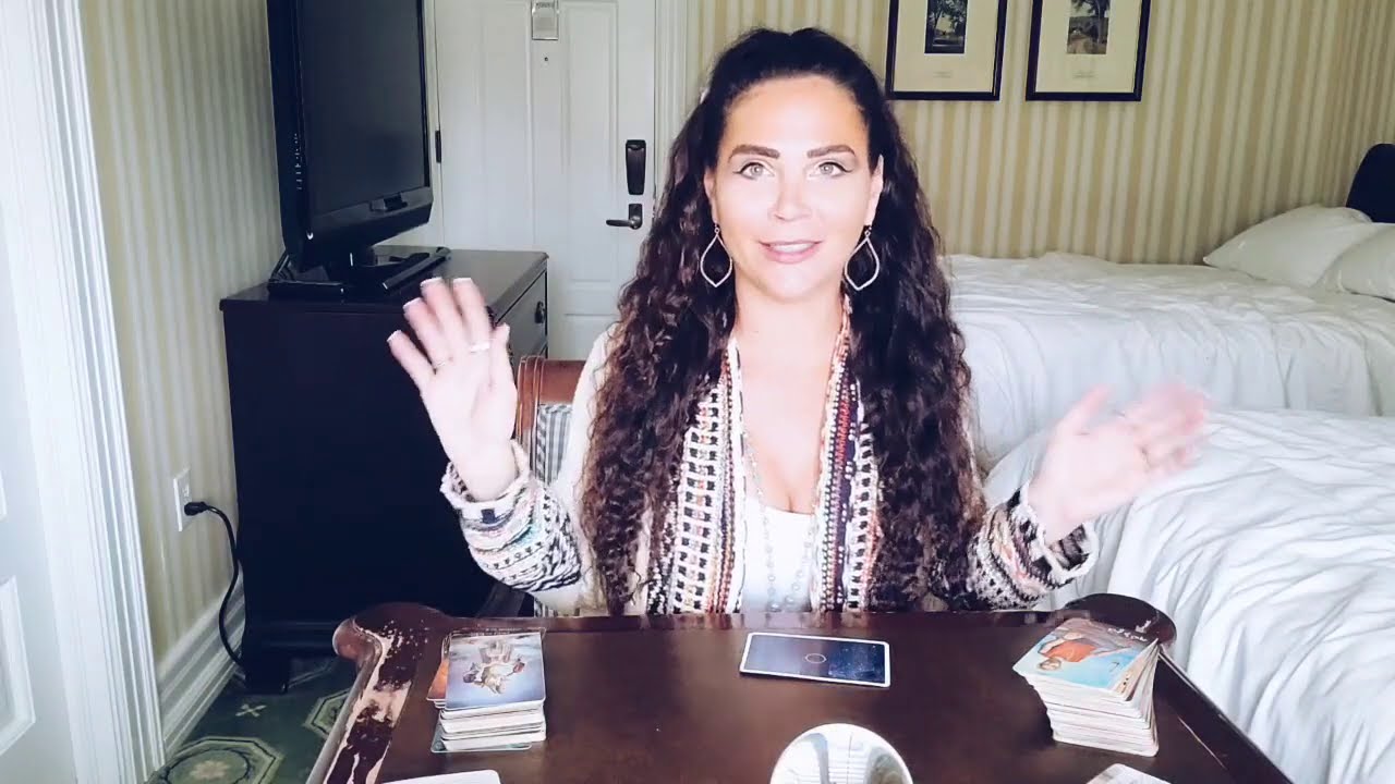 PISCES, THE POSSIBILITIES ARE ENDLESS. SPIRIT IS GUIDING YOU. 💜 YOU VS THEM TAROT READING.