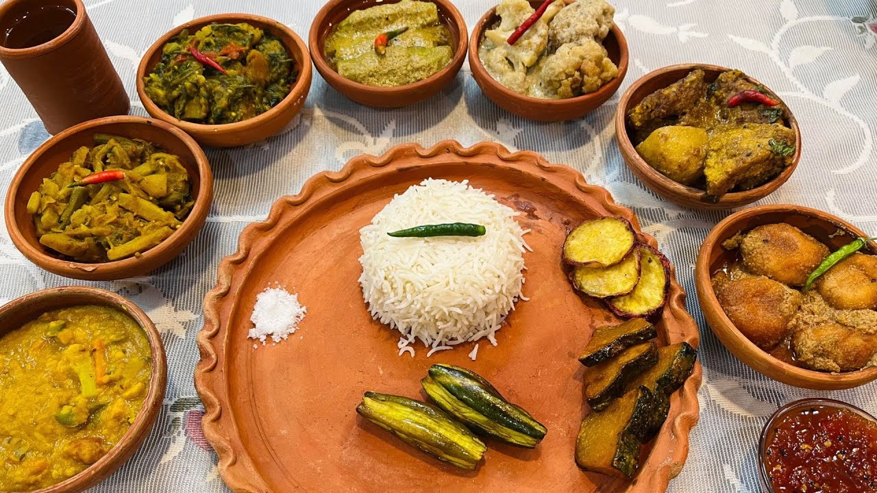 বিয়ের আগে বাড়িতে পুজো সাথে দারুন নিরামিষ খাওয়া দাওয়া | ছানার ডালনা,ফুলকপি রোস্ট,পটল পোস্ত,চাটনি