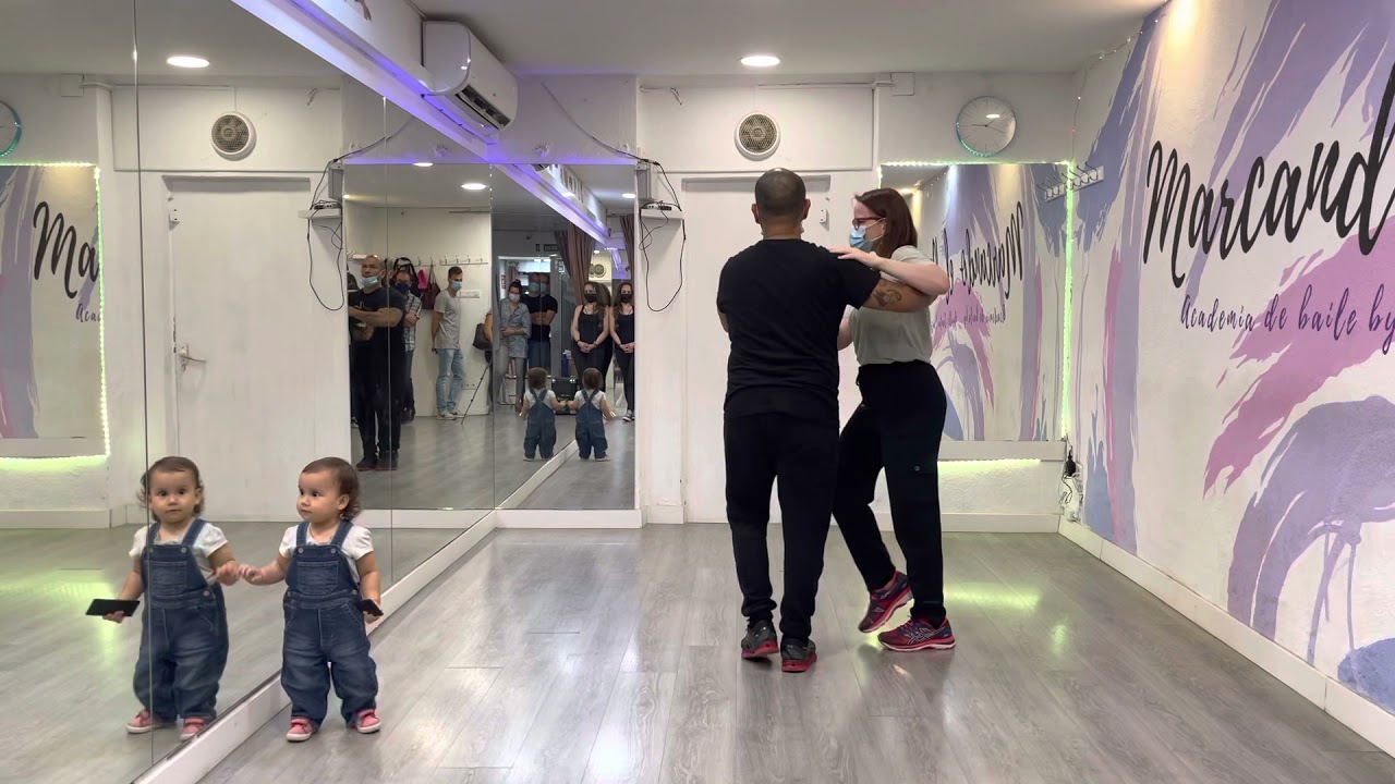 Bachata Jueves by Guille Santa Cruz