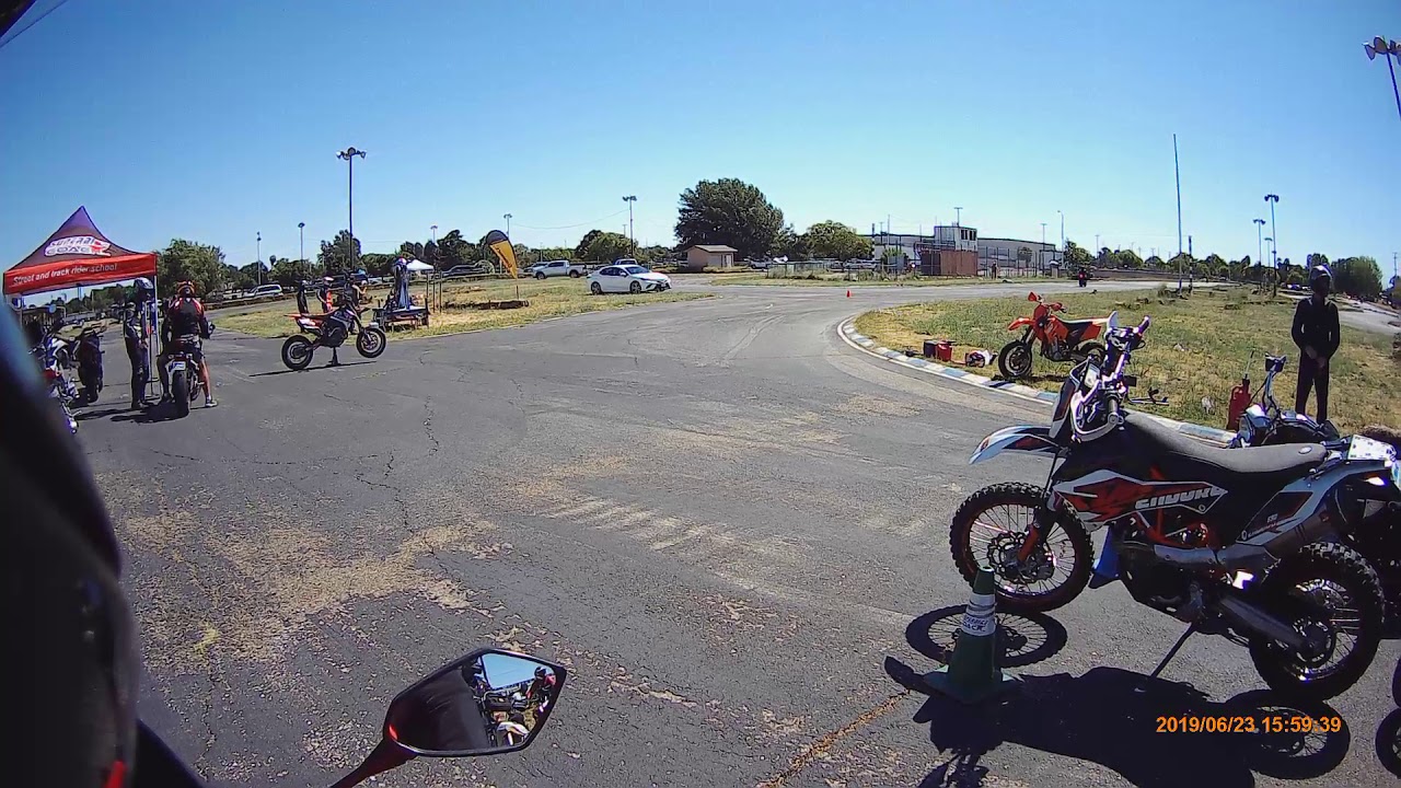 Little wheelie on the CBR954 fireblade
