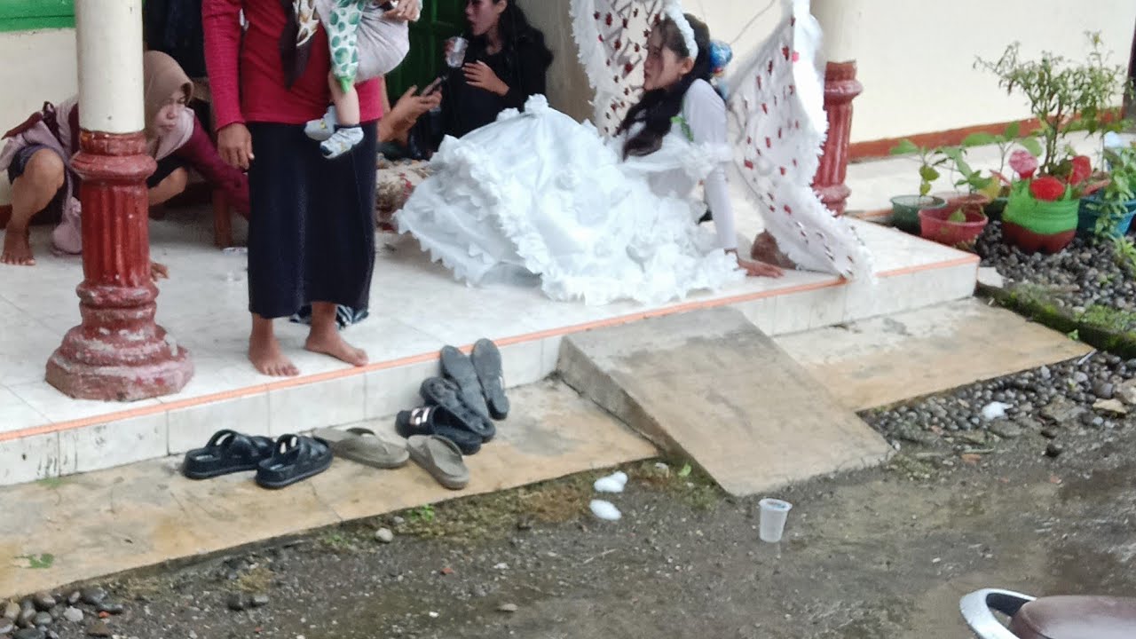 Ke pulangan setelah karnavalan pada luntur make up