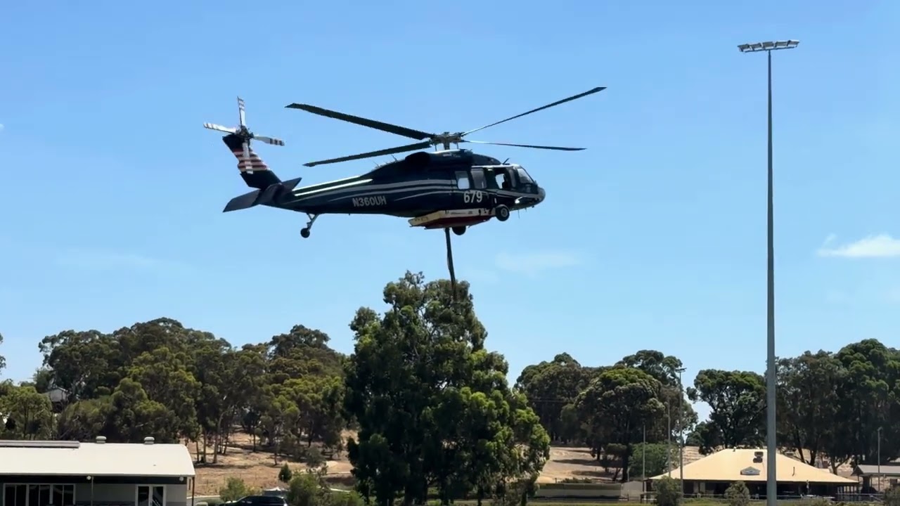Australian firefighting helicopters
