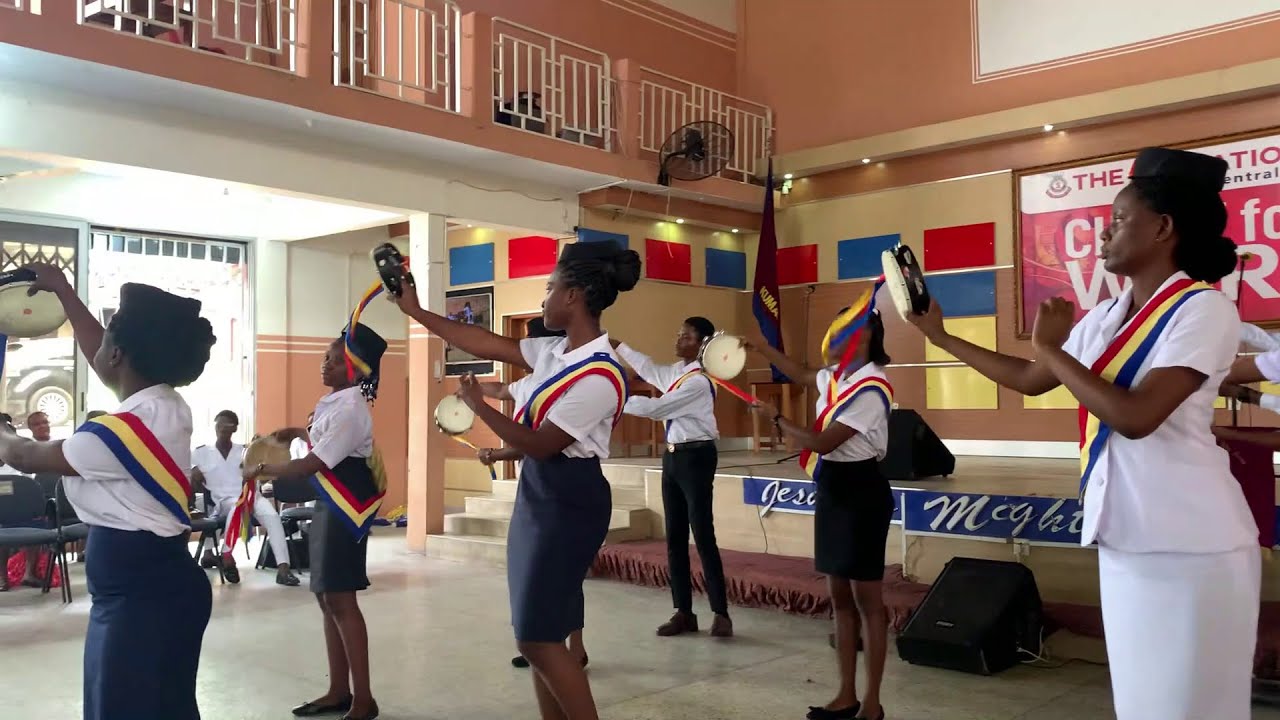 The Master's Praise - Timbrel Display - Led by Precious Owusu