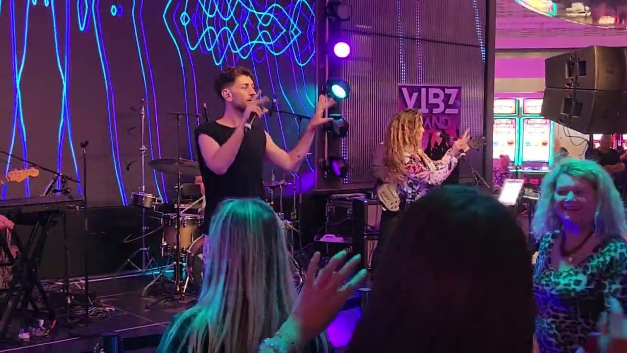 VIBZ BAND au Casino de Montréal-Canada