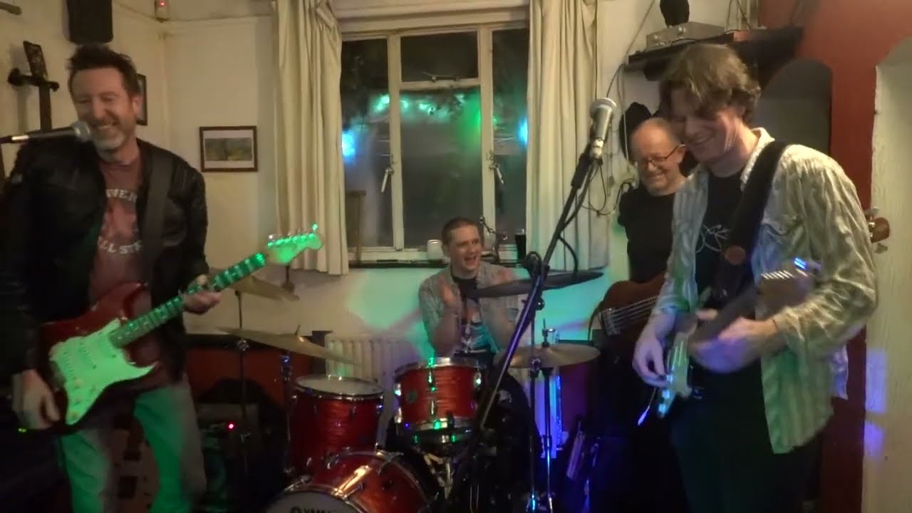 Jon Amor Trio featuring Gary Cain - Black Cat Bone
