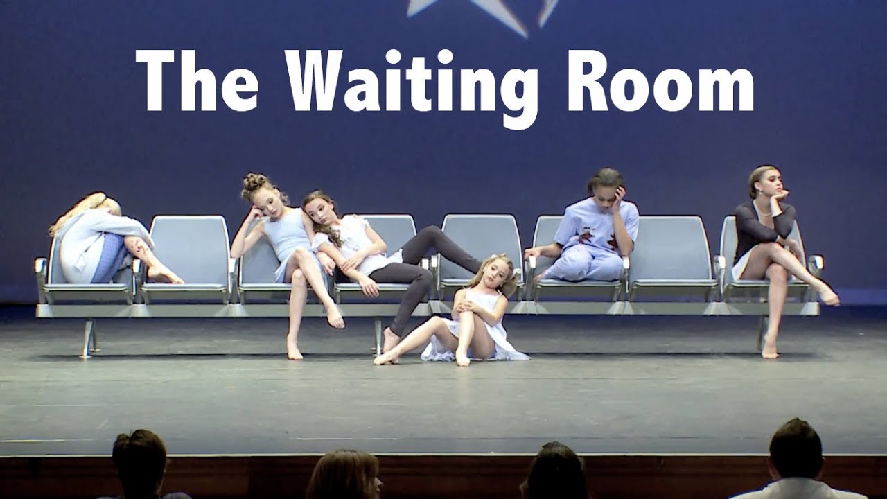 Dance Moms - The Waiting Room (S5, E31)