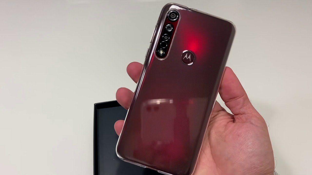 Moto G8 Plus: Abrindo a caixa do novo celular da Motorola
