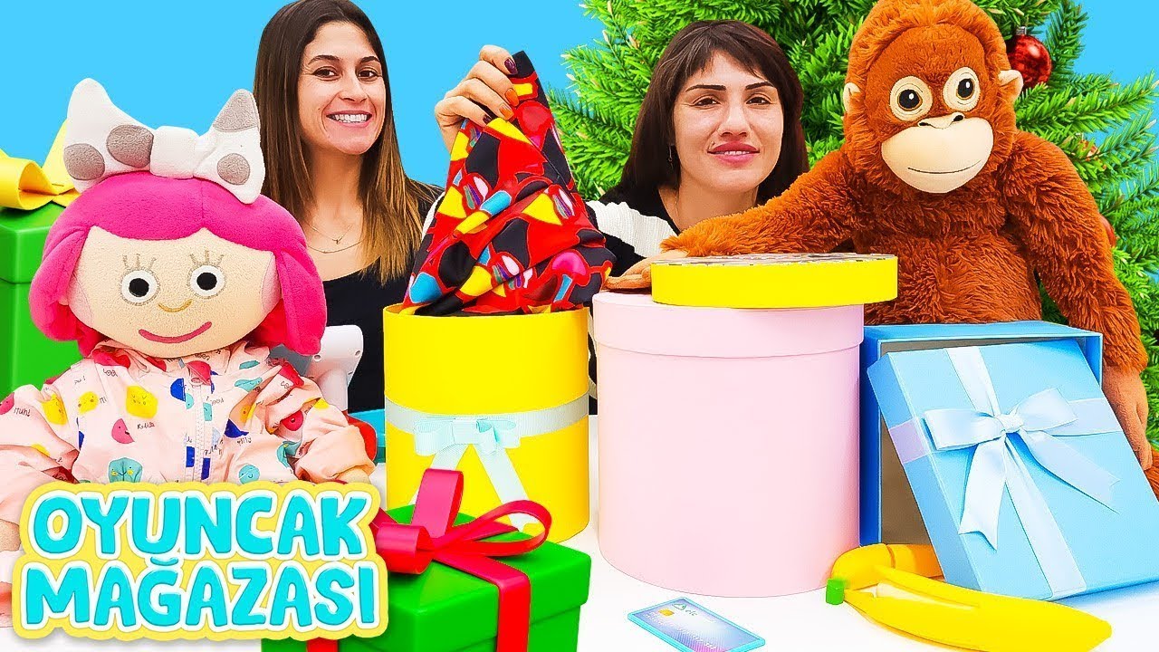 Oyuncak Mağazası - Maymuş ve Smarta Yılbaşı hediyeleri alıyor! Barbie ve Yeni Yıl!