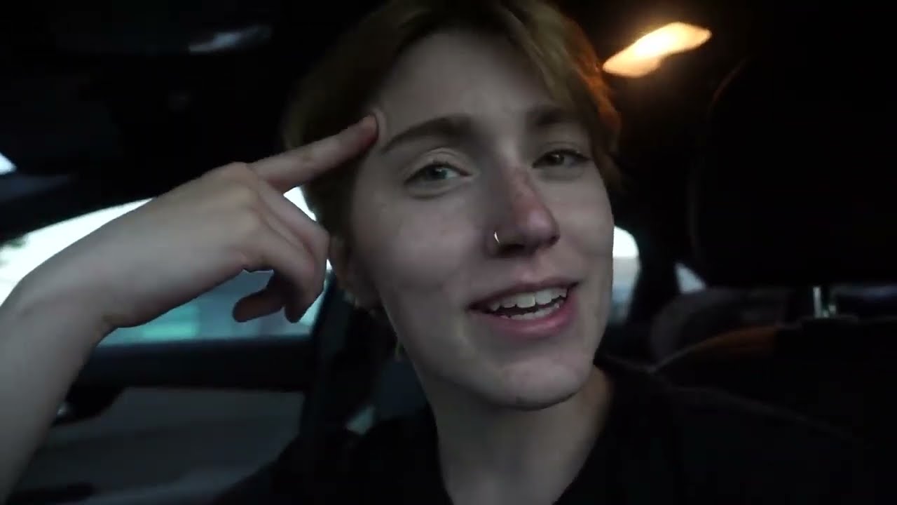 I'm About To Flip (Laineybot Reupload)