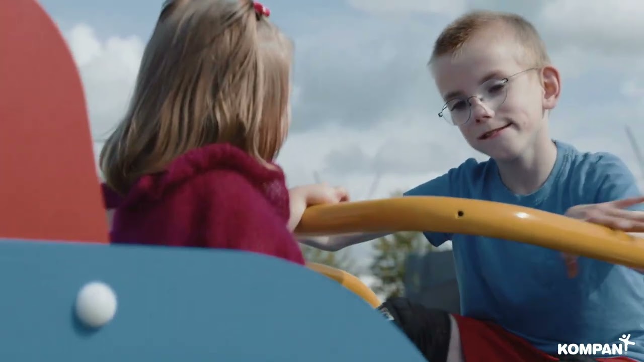 New Inclusive seesaw for your playground | KOMPAN