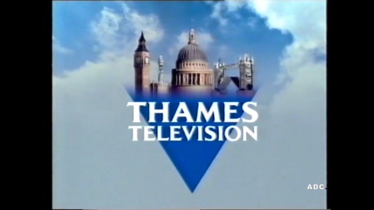 Thames trailer, adverts links announcer Philip Elsmore into ITN News 31st December 1992 26 of 30