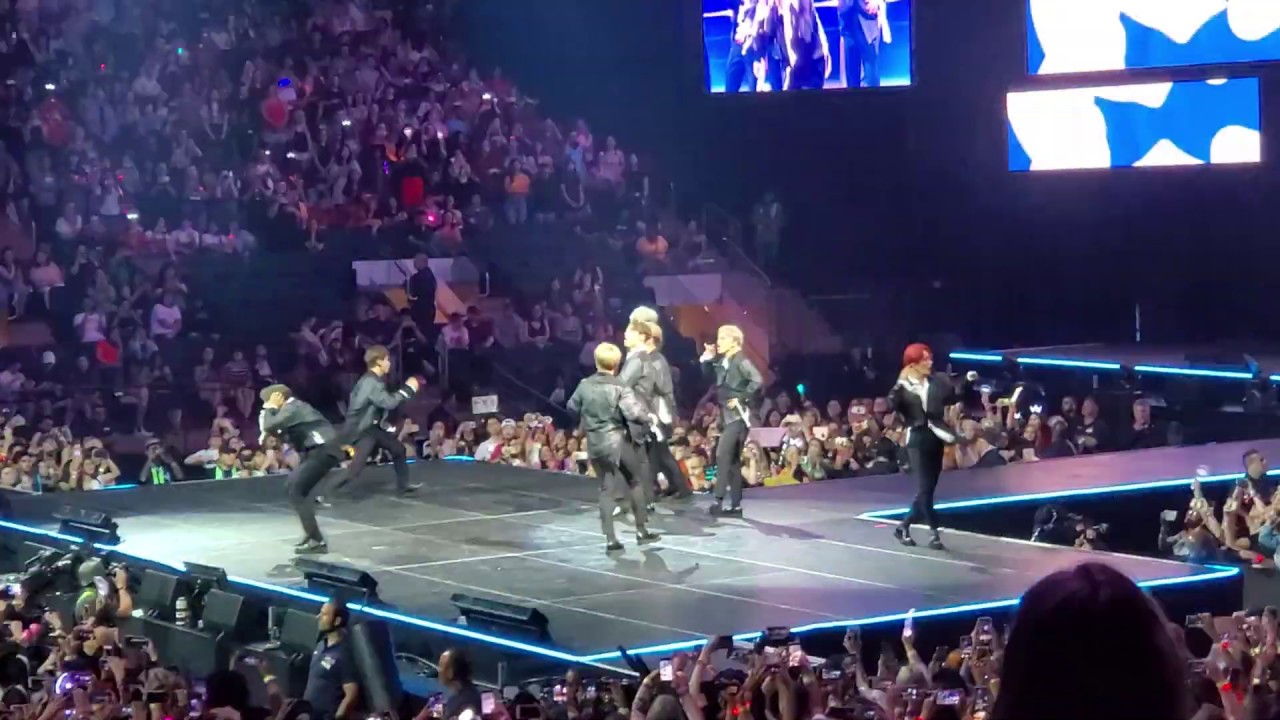 ATEEZ Wave - Kcon NY 2019 Day 1