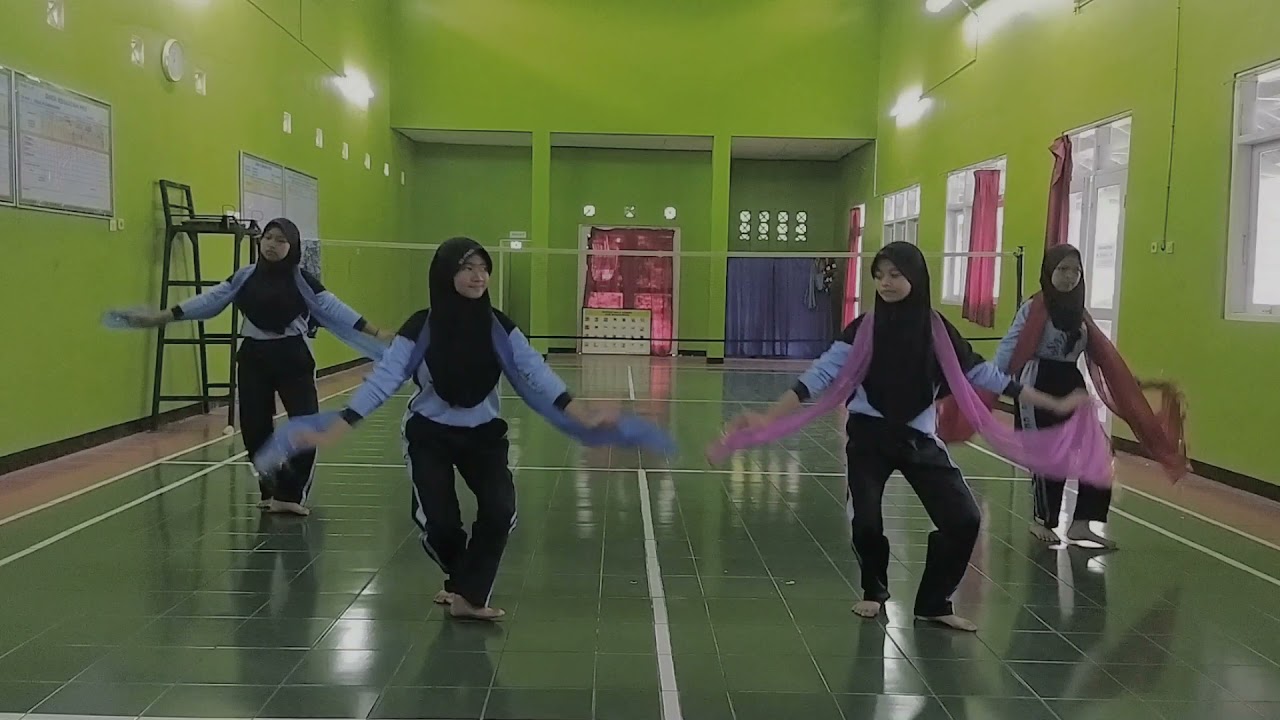 KTS SMP NEGERI 1 SELOMERTO || TARI LENGGER WANASABA