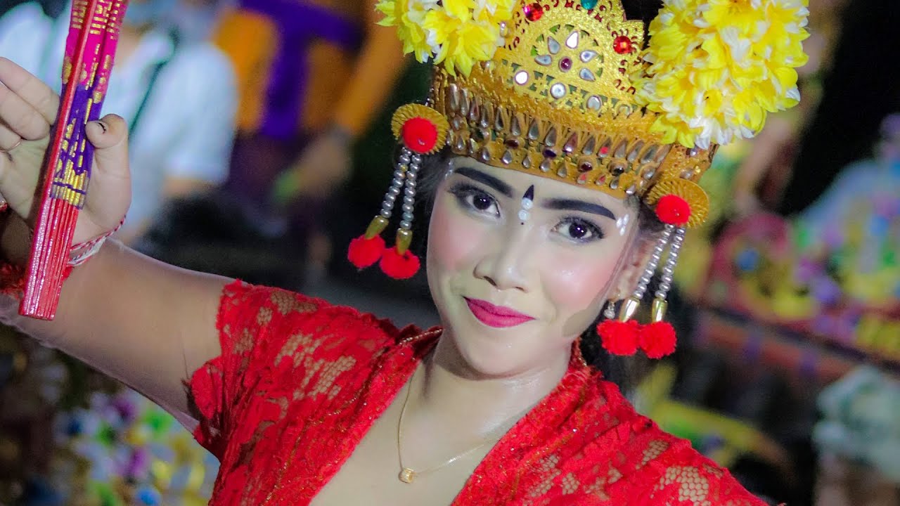 Ayu Surya Menggoyang Sebual || Bumbung Semara Gita