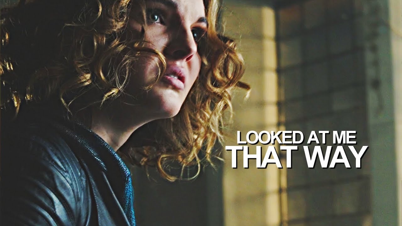 Bruce&Selina | Looked At Me That Way [+Mellan Clear]