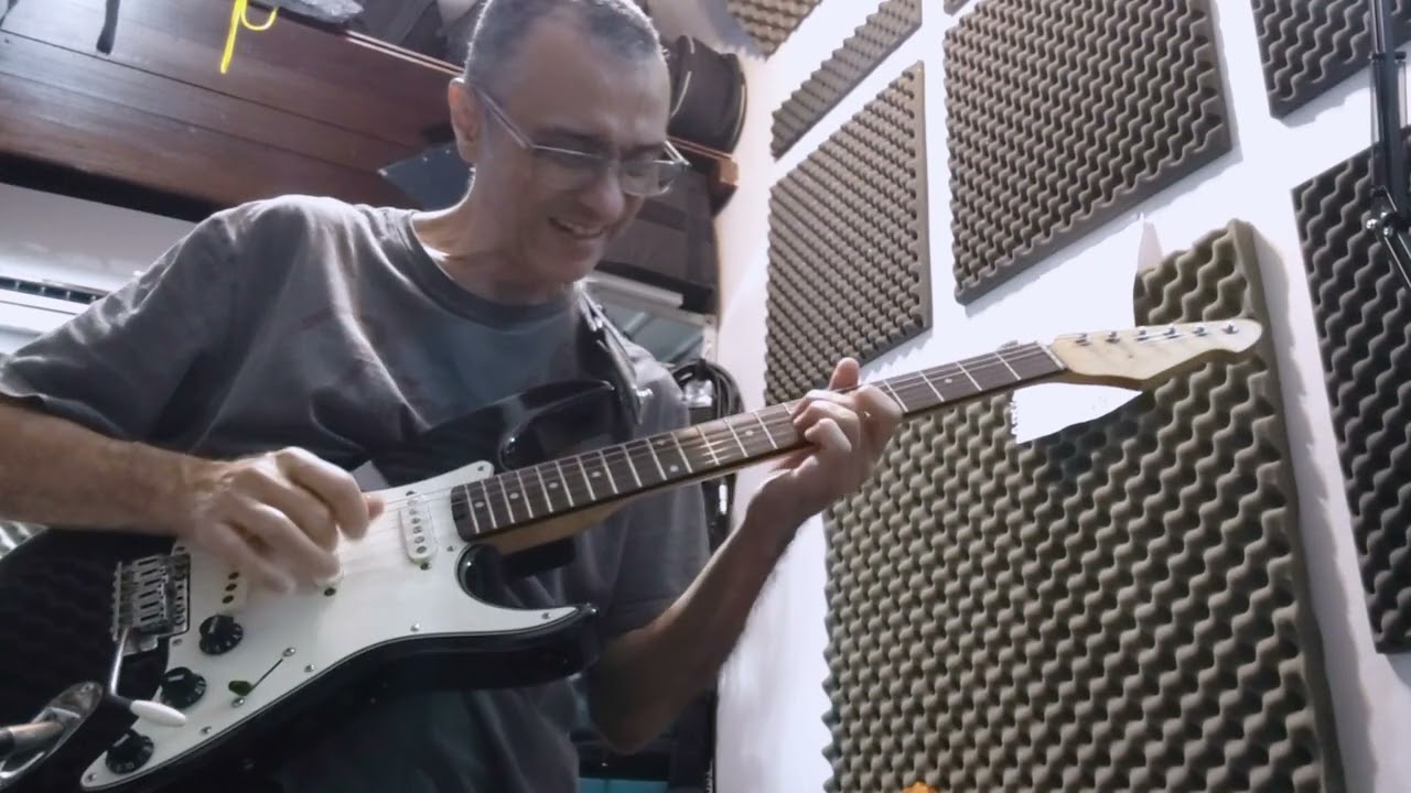 Reimaginando Luis Salinas em ritmo country