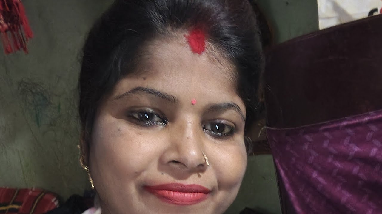 Laxmi Devi  लाइव है!