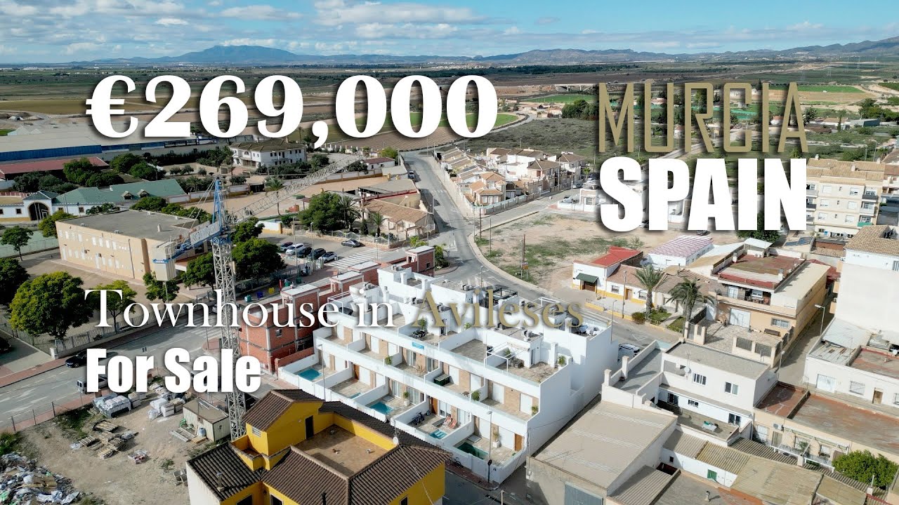 Таунхаус с бассейном на продажу в Авилесес, Коста Калида, Испания 🇪🇸 &euro;269 000