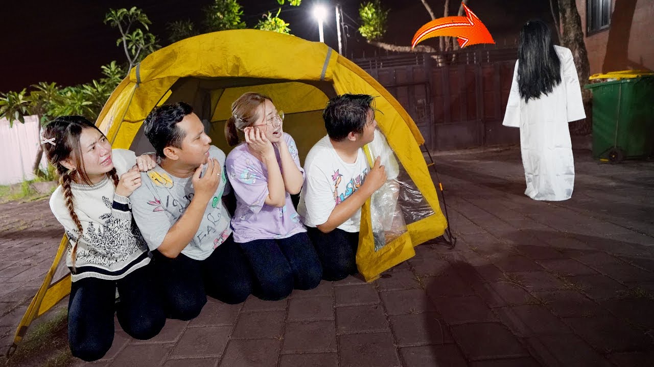 MERINDING!! KITA CAMPING DI HALAMAN ADA PENAMPAKAN KUNTILANAK!!