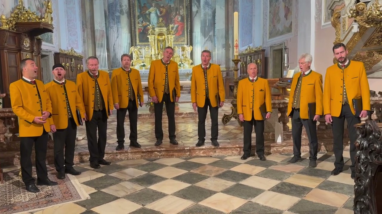 Vokalsolisten Kärnten mit „Tebe boem“ im prunkvollen Dom zu Klagenfurt