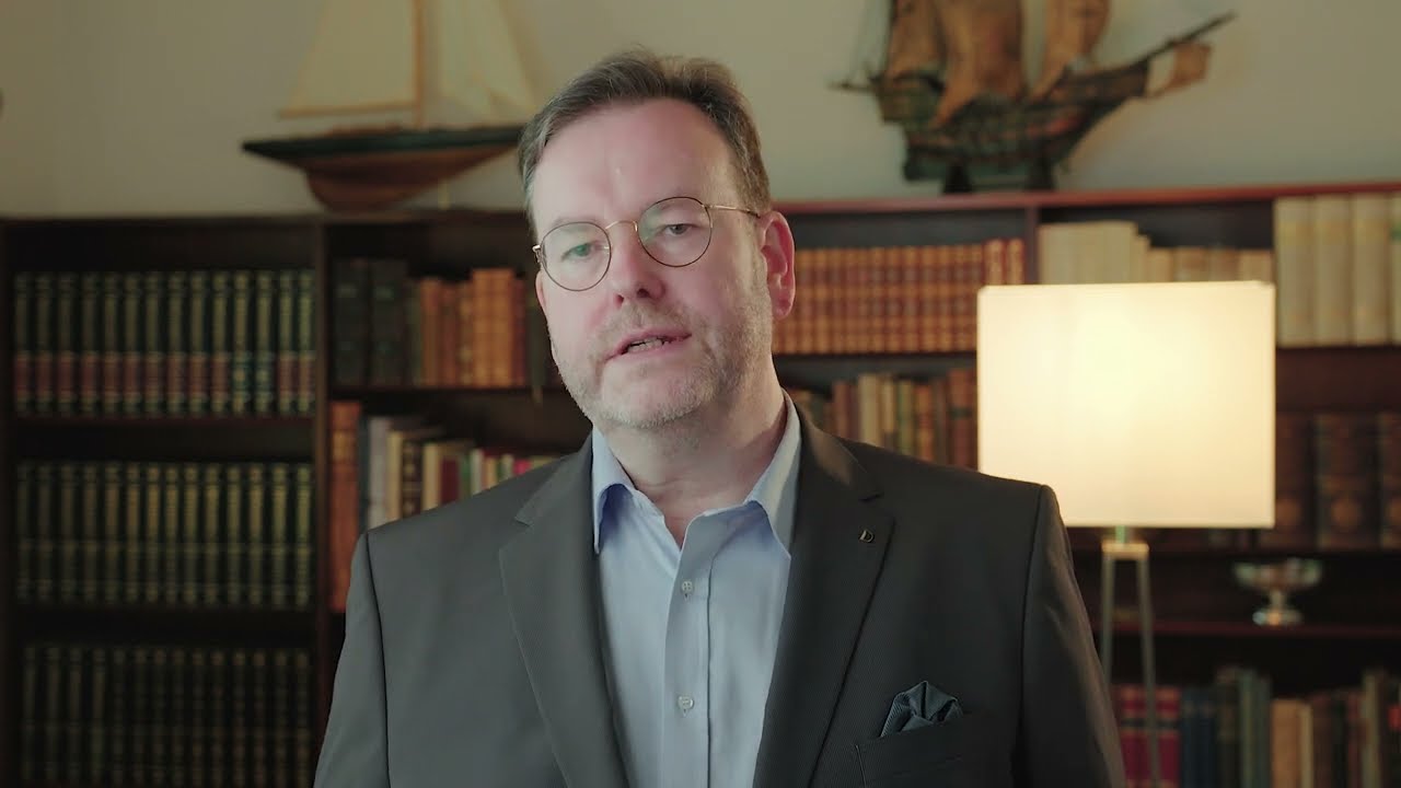 Was ist ein rechtssicheres Impressum? - Prof. Dr. Hans-Hermann Dirksen | LIEBENSTEIN LAW