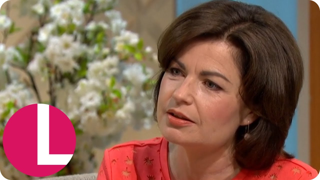 Newsreader Jane Hill Explains Why She Kept Her Breast Cancer Private | Lorraine