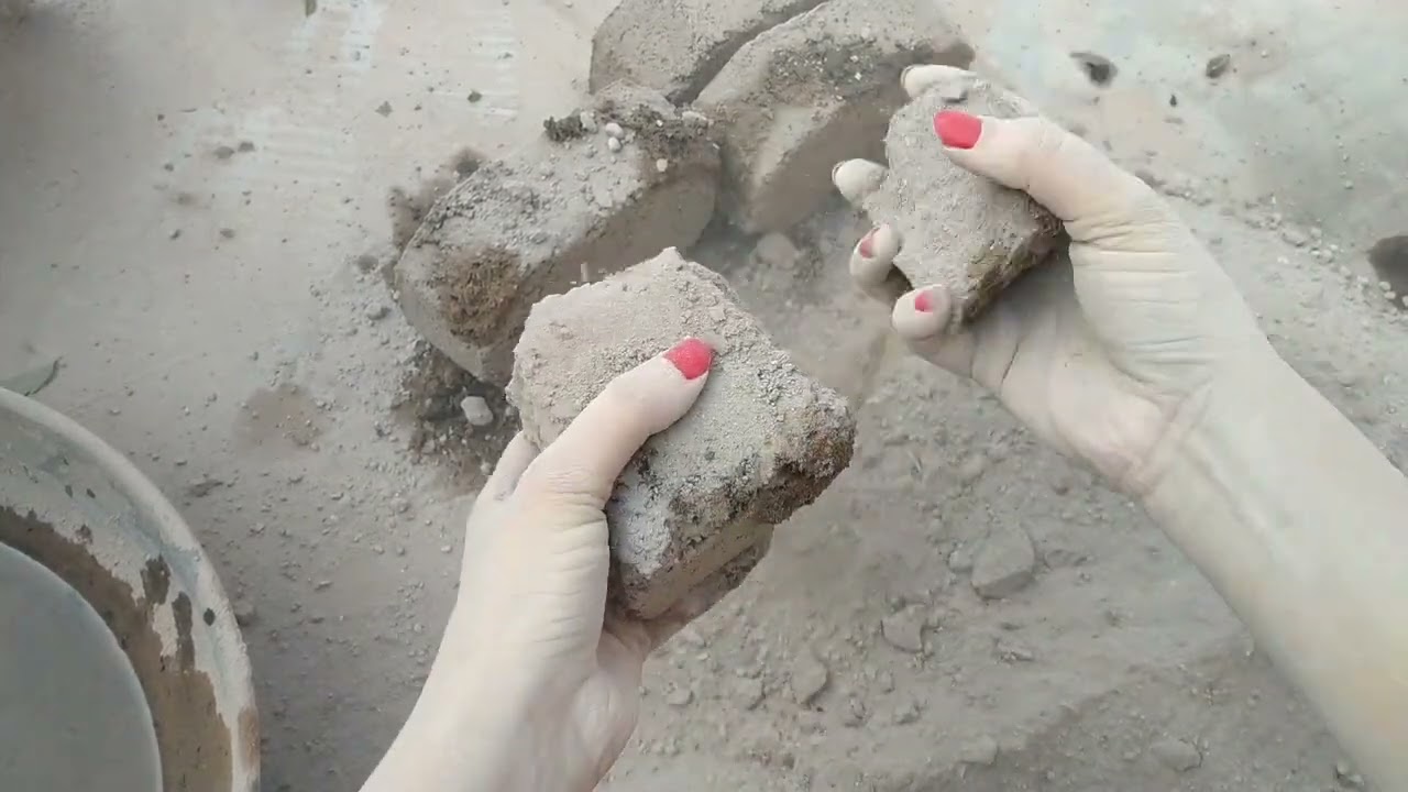 Paste pouring on sifted texture | Dry floor crumbling Asmr