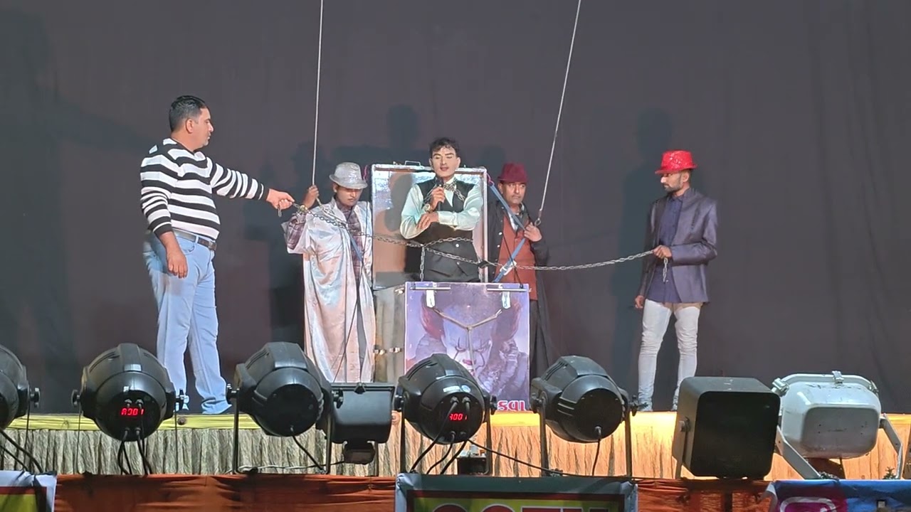 Jadugar Hakubha Magic Show Bhachau 