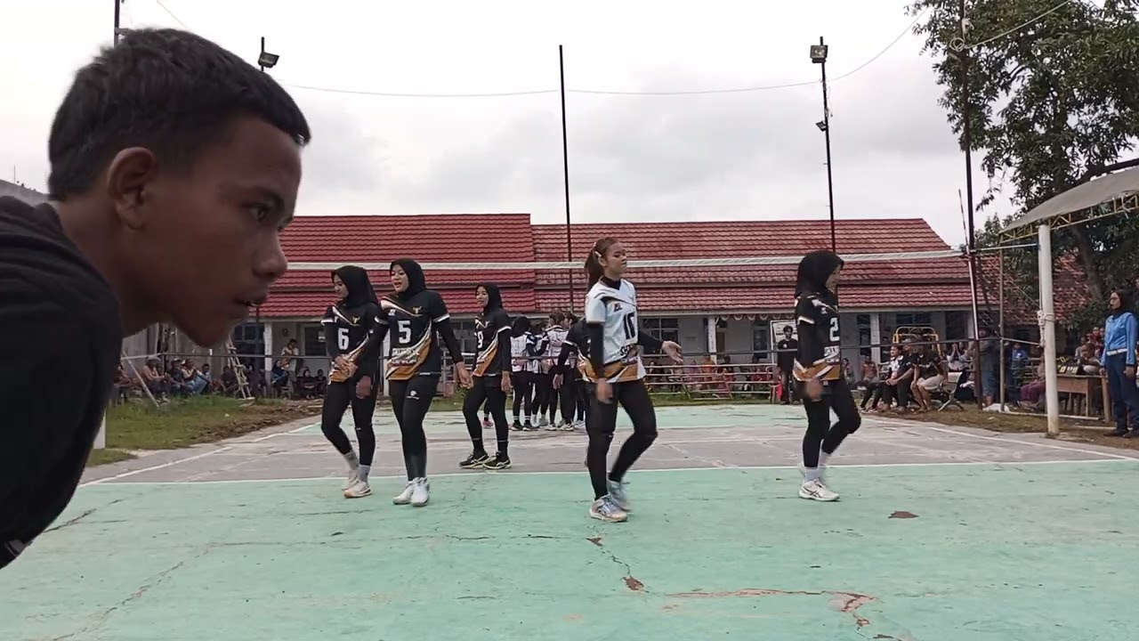 Puri tresna asri dkk vs dewi nadya fayza dkk