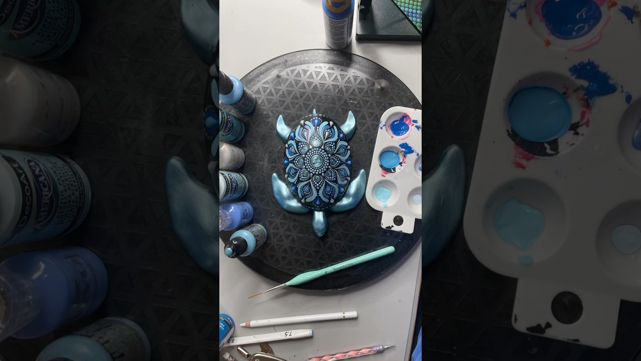 Mandala turtle! I&rsquo;m pretty icy shades of blue. 🩵 #mandala #turtle #dotart #shadesofblue #art