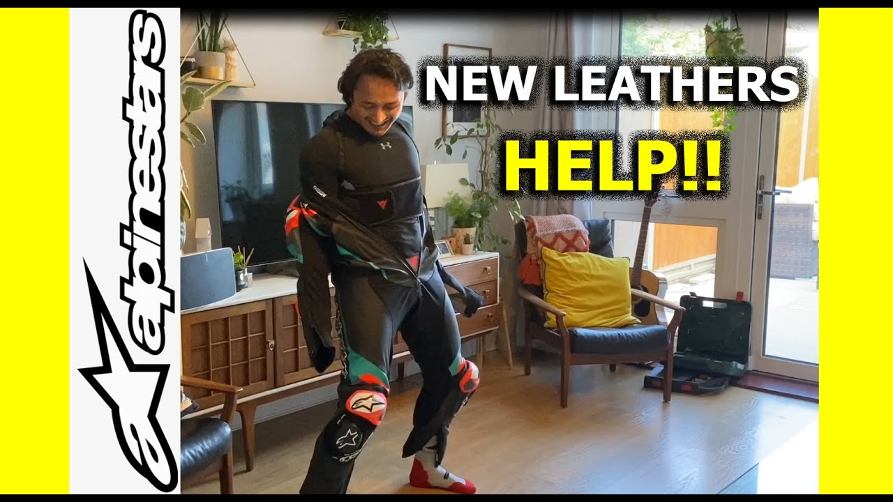 New Leathers Struggle | Bikke tries on his new Alpinestar Atem V4 race suit & Supertech R boots