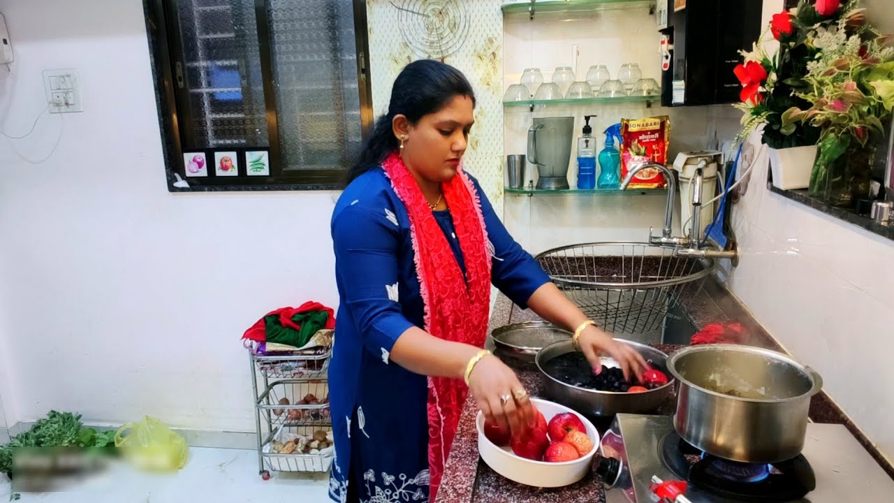 किट्टो चिडली स्कुटी धडकली//शनिवारचा दिवस👍पैसा साठवून ठेवून उपयोग नाही एन्जॉय करा🤦नाचणी सत्व रेसिपी 