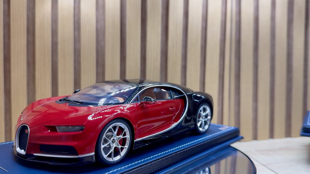 Bugatti Chiron - MR Collection Models 1:18