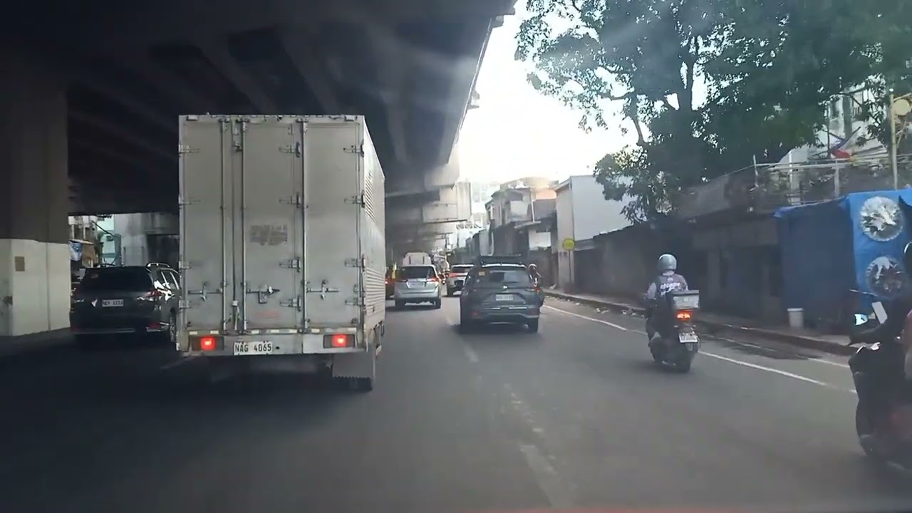 OSME&Ntilde;A HIGHWAY MANILA AND MAKATI