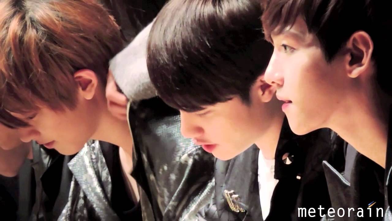 [FANCAM]120429 fansign Baekhyun & Chanyeol