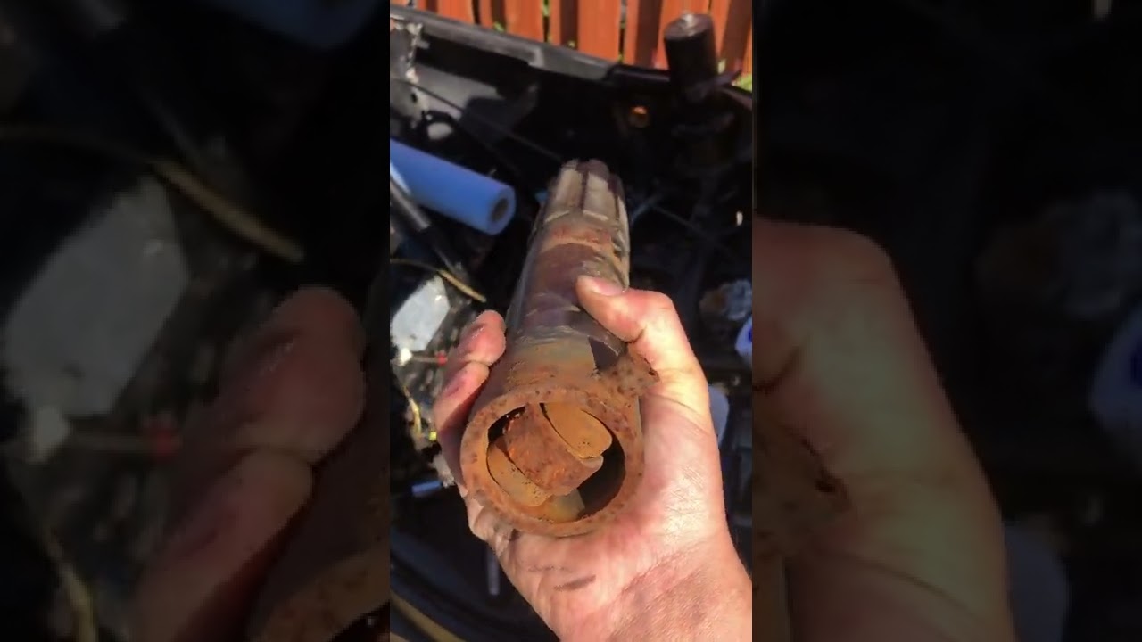 Skidoo skandic 440 LT rebuild Part 2: motor is out steering shaft is in