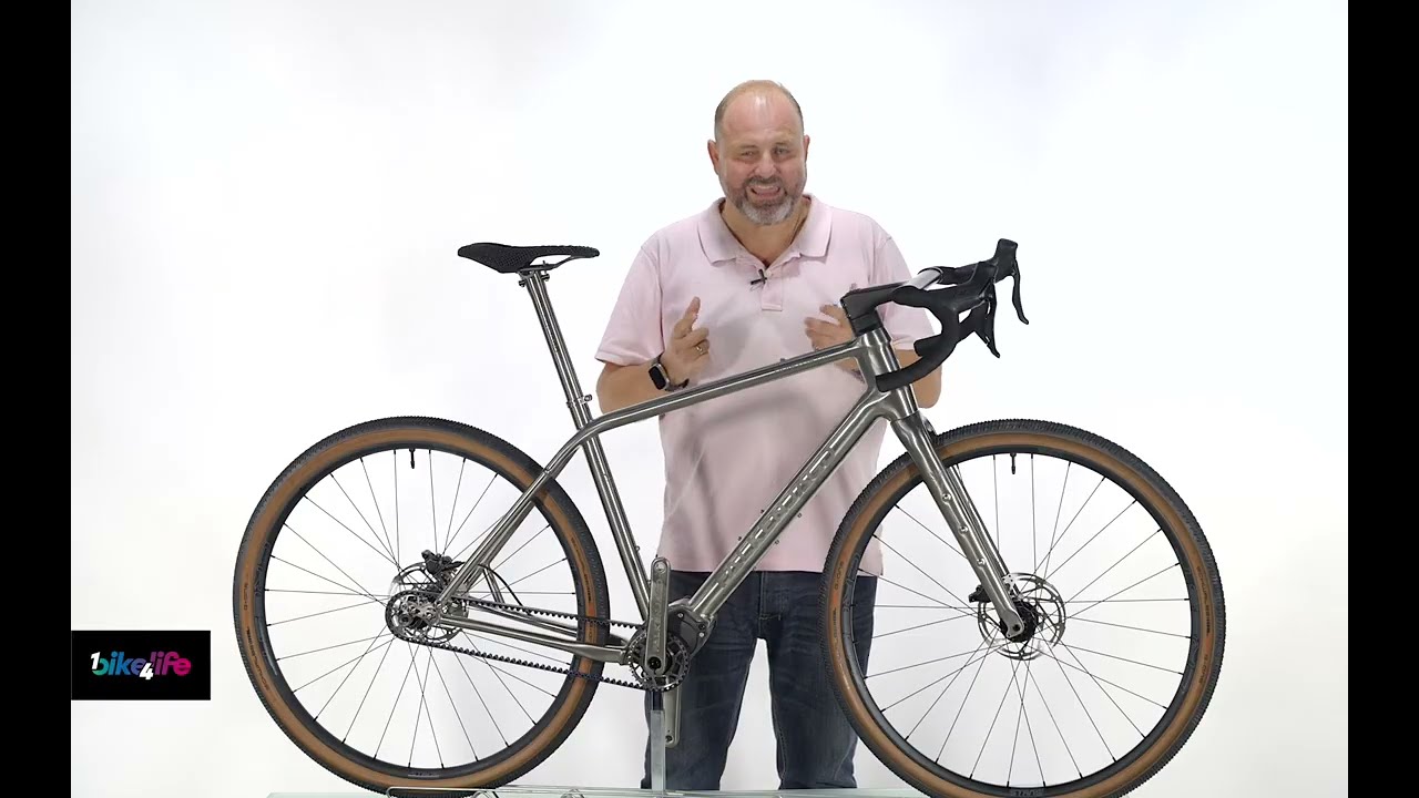 Neu 2026: Falkenjagd Aristos PI-R &ndash; elektrische PINION am 3D Titan Gravelbike & integrierten Z&uuml;gen